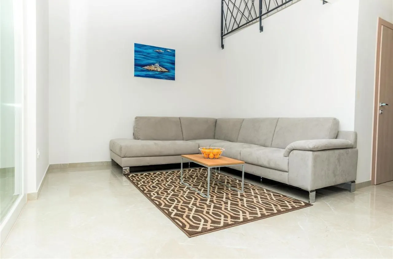 Best Island View Cres Apartment