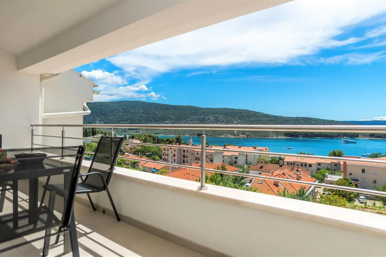 Best Island View Cres 0*,